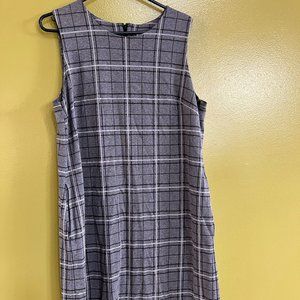 Sleeveless Sheath Dress with POCKETS